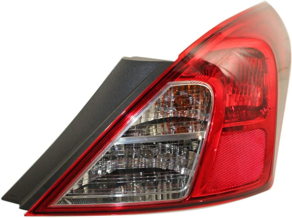 VERSA T/LAMP RH 12-19 SDN